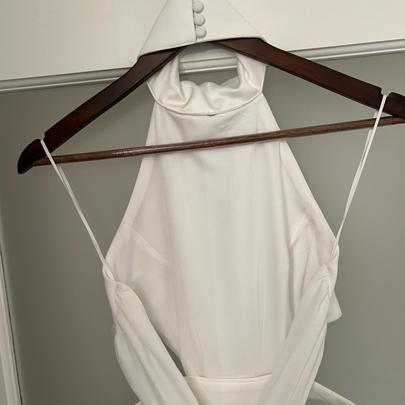 Misha White Cut-Out Dress - Picture 4 of 6